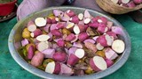 Món ăn đường phố  Ấn Độ/Món Gujarati Truyền thống Ubadiyu Nấu Qua Bánh Bò Dung
