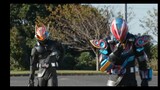 The Knight's Four-Dimensional Pocket [Kamen Rider Polar Fox Movie Goof]