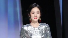 Shen Yue, Wang Anyu dan Zhao Lusi, Yang Zi, Li Xian, Ren Min, Zhou You, Yang Mi, Xin Zhilei, Guo Bit