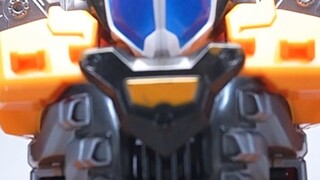 [Robots can be this cute] - Unboxing of Kamen Rider FOURZE Power Robot (Part 1)