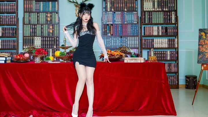 Use the slightly plump long legs to pay off the debt bingbing vertical screen