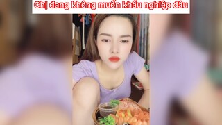 Chị đang tịnh tâm