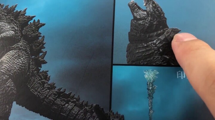 Hơi thở nguyên tử có thể phát sáng không?! Đánh giá Bandai SHM Godzilla (2019)