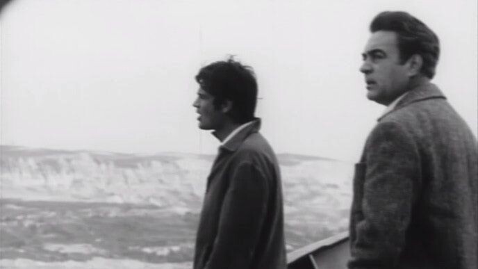 На всеки километър (1969) - филм 1 - епизод 2 - Двете китари