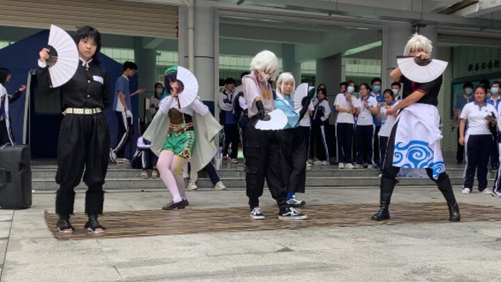 [Will jump into wine] Shocked! Five coser recruited new members in the school club...