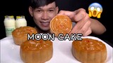MUKBANG EATING MOON CAKE | Mooncake with salted egg Yolk ( Eat Delicious)
