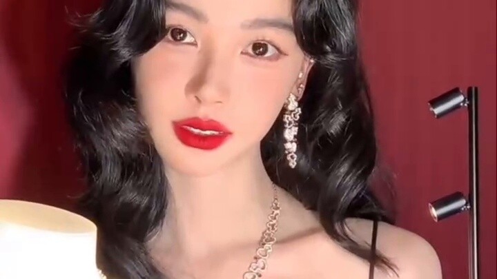 Direct judgment! The status of the recent live photos of Chinese and Korean celebrities...