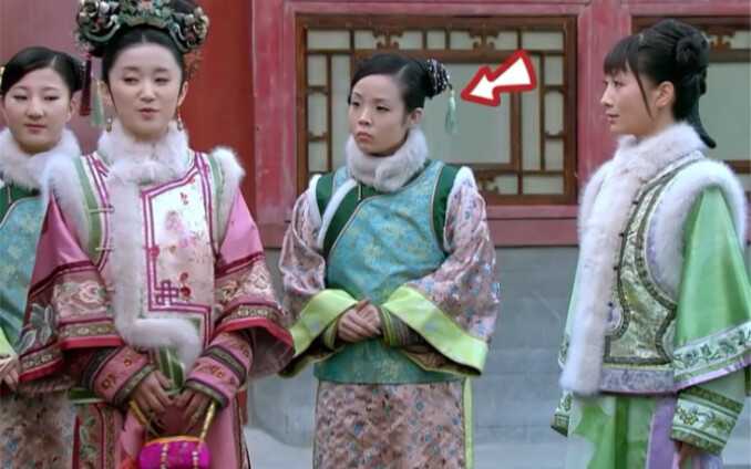ชม "The Legend of Zhen Huan" ด้วยเลนส์ 8x สาวใช้ของนางสนมของจักรพรรดิยุ่งมากกับงานหลายอย่าง