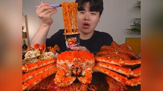 Mukbang mì cay với cua hoàng đế #mukbang