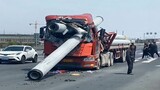 TOTAL IDIOTS VS TRUCKS 2022 ! Idiots in cars & Truck Crash Compilation | FUNNY FAILS Bad Day at Work