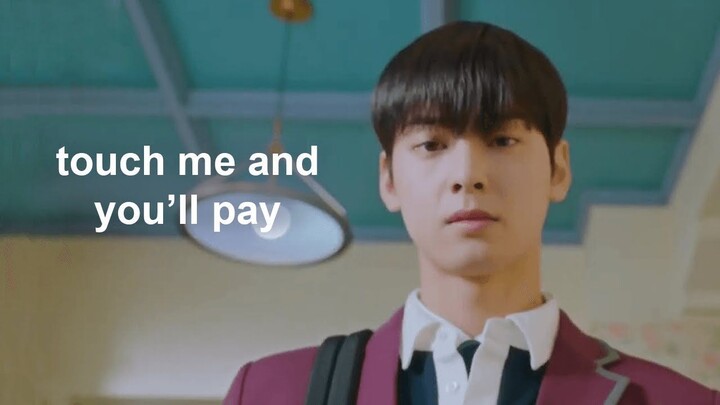 Cha Eun Woo ignoring everyone for 3 minutes and 25 seconds (True Beauty & My ID is Gangnam Beauty)