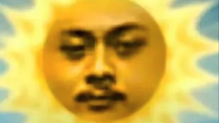 只是大梦一场的董二千先生开着烂摩托伸张正义