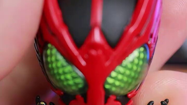 ในที่สุดก็เจอเหตุที่ต้องพา Kamen Rider ไปด้วย! threezero Heisei series พวงกุญแจ Kamen Rider การแชร์ก