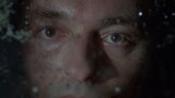 Trong tập thứ mười lăm của phần ba "X-Files", phi công đã bị người ngoài hành tinh ký sinh và sống d
