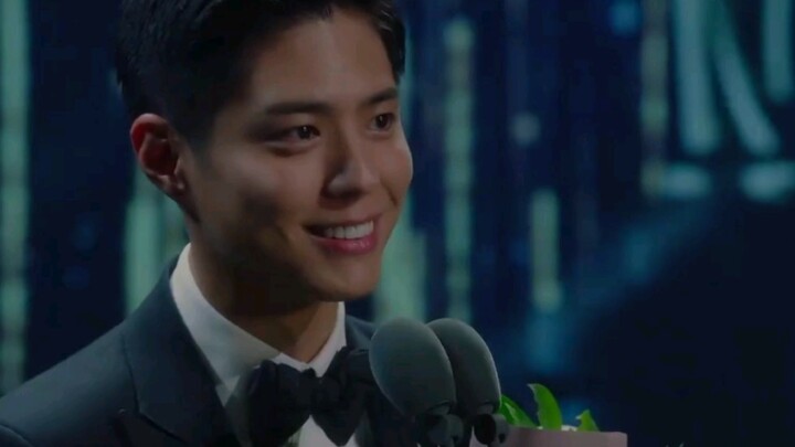 【Kỷ lục thanh niên】 Park Bo Gum hoàn thành ước mơ của mình và trở thành thần tượng nóng bỏng