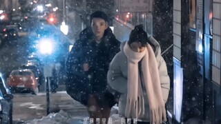 “炽热的记忆里从不会忘记在暴雪时分”