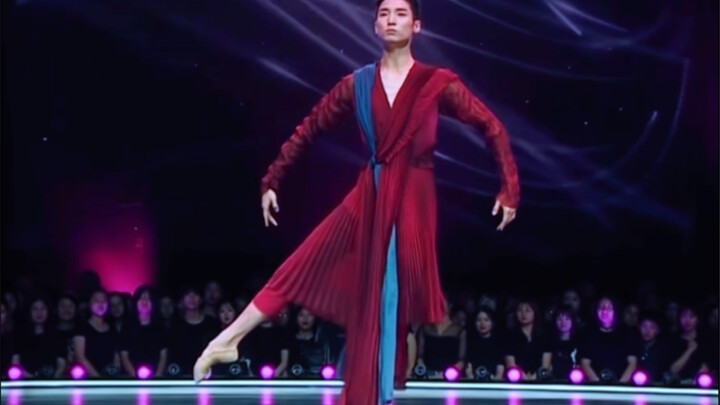Grand Slam dancer Li Xiang, the male god of classical dance. Li Xiang's classical dance deserves to 
