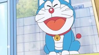Ding ding ding, your Dora cat is online