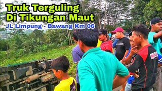 Truk Terguling Di Jalan Limpung - Bawang Km 06