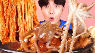 MUKBANG ASMRㅣAmazing! Raw Octopus Spicy Cold Noodles Eating🐙Korean Seafood 후니 Hoony Eating Sound