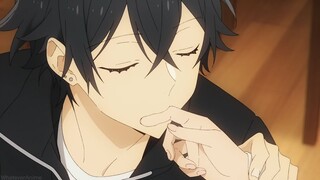 Miyamura "Cleans" Hori's Finger | Horimiya: The Missing Pieces