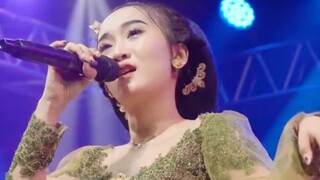 Penyanyi jawa dengan lagu indahnya