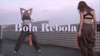 I'm so bored with my final exams. Bola Rebola dances to aespa's version of Youjin One's choreography