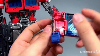 [Transformers] แพ็กเกจอุปกรณ์เสริมมากกว่า 300 ชิ้น คุ้มไหม? Transformers MPM12 Optimus Prime DNA ชุด