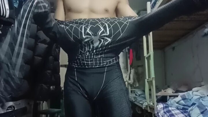 Kostum Spiderman dari penggemar