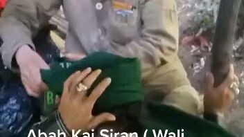 Wali pengaron
