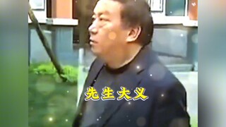 “他是史上最不作为的校长，却在汶川地震中却拯救了两千多师生的生命！！！”