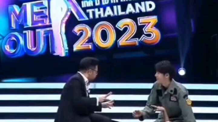 เมื่อกู้ภัยหล่อ