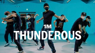 Stray Kids - Thunderous / Tarzan Choreography