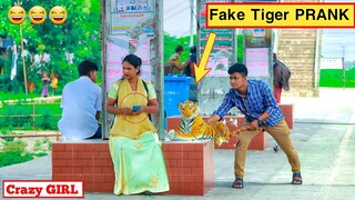 Fake Tiger PRANK 😂 on cute girl | Fake Tiger vs Man Prank Video (Part 10) ComicaL TV