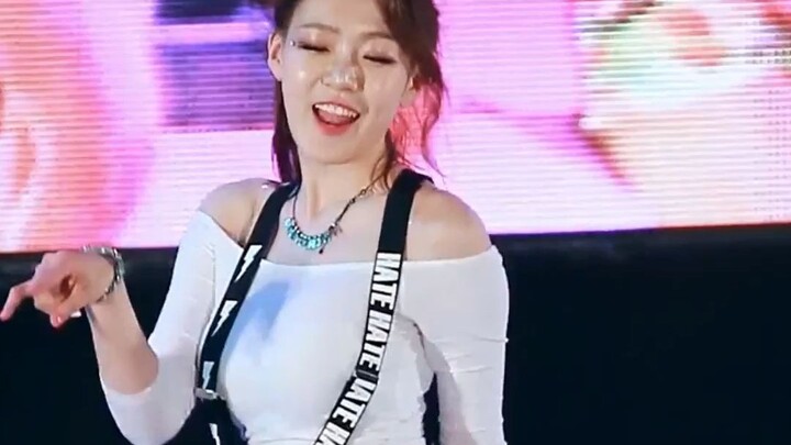 BAMBINO朴恩率- Uptown Funk150513