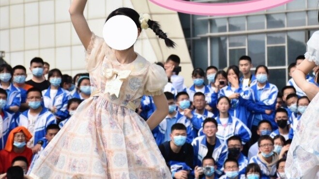 【biu~】เทศกาลศิลปะกีฬามัธยมปลายครั้งสุดท้าย~ เต้นจังหวะการเต้นของหัวใจกับน้องสาวตัวน้อย!