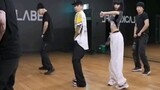 dance practice ❤️ Lisa