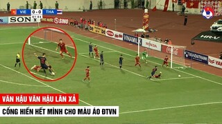 Những Khoảnh Khắc Văn Hậu Tỏa Sáng, Lăn Xả Công Hiến Hết Mình Cho Màu Áo ĐTVN | Khán Đài Online