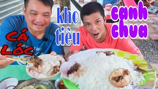 Bữa cơm của Thánh Ròm , cá Lóc nấu canh chua và kho tiêu lTâm Chè Vĩnh Long