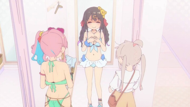 The three swimsuits are really not on the same level!