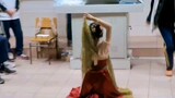 [Múa Trung Quốc] Mỹ Nhân Quan | Lần đầu múa đơn trong dạ hội lớp