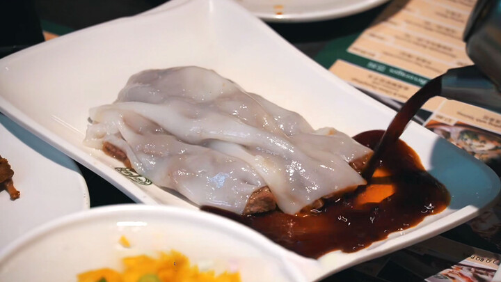Pengalaman Pertama Orang tua Australia Makan Sarapan Tiongkok
