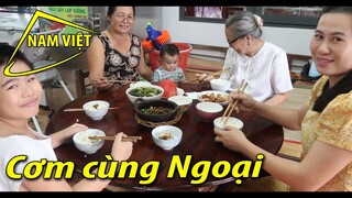 Cá bống trứng kho nồi đất  [Nam Việt 1716]