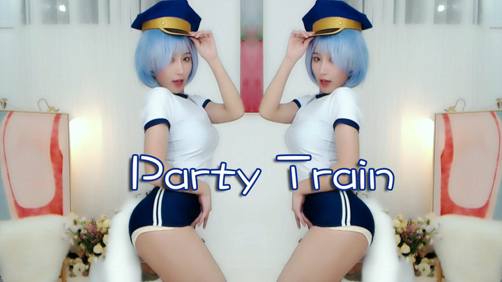 [Little Shenshener] Cos gym suit Rem drives the train "Party Train" ancient style dance "A boat in t