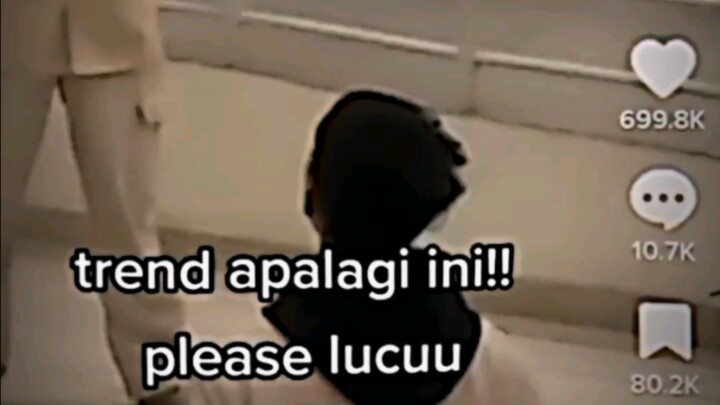 berlutut lagi trend!?
