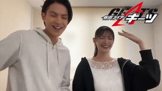 [Kamen Rider Ultra Fox] Tarian gerakan super kava dari saudara laki-laki dan perempuan Futz yang bod