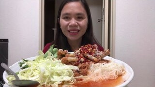 ขนมจีนน้ำยาตีนไก่ เผ็ดๆ แซบๆนัวๆ | แม่ชบา พาแซ่บบ