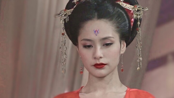 Cảnh phim Trung Quốc với nhân vật Silver Hair - Hãy cùng tận hưởng trọn vẹn cảnh quay và diễn xuất của các diễn viên trong bộ phim đầy màu sắc này, đặc biệt là nhân vật chính với mái tóc color silver đầy sức hút.