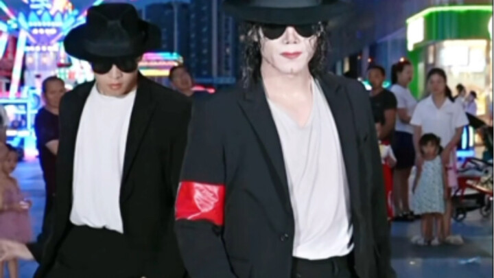 ผิวไม่จำเป็นต้องสมบูรณ์แบบ แต่จิตใจต้องน่าสนใจพอที่จะกราบไหว้ Michael Jackson Cai Jun สุดคลาสสิก #Mi