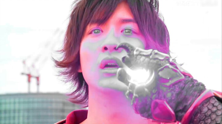 Ahahahaha, the rampaging black dinosaur is coming